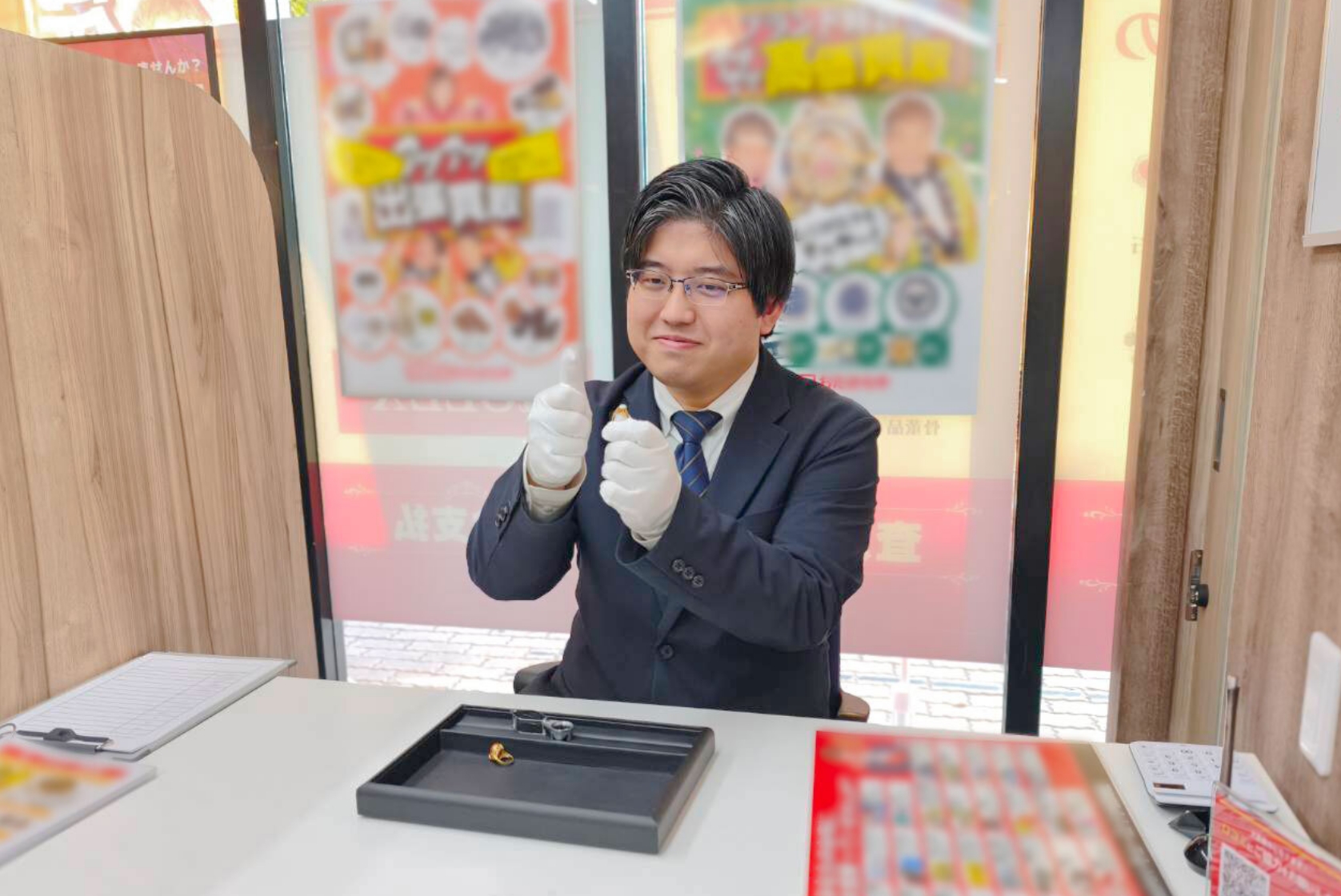 店長イメージ03