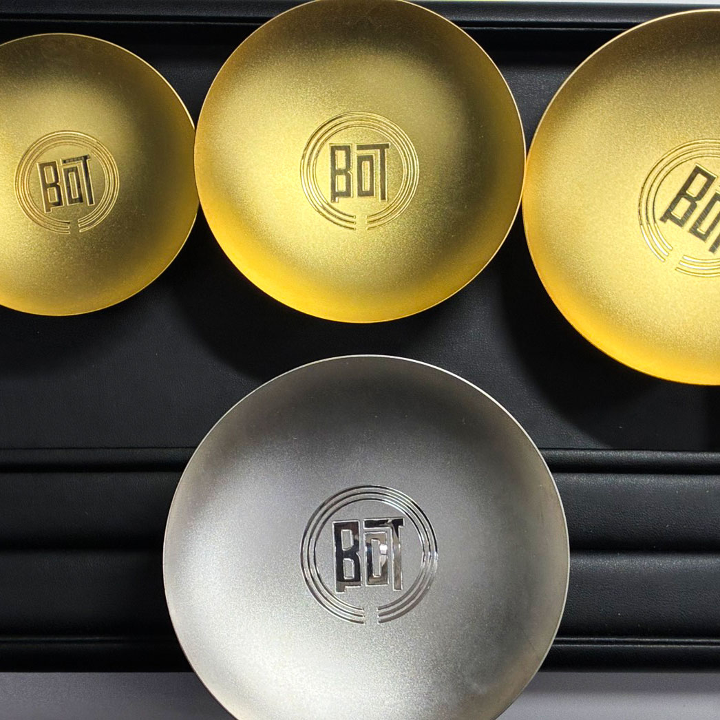 金杯・銀杯のお買取をさせていただきました！