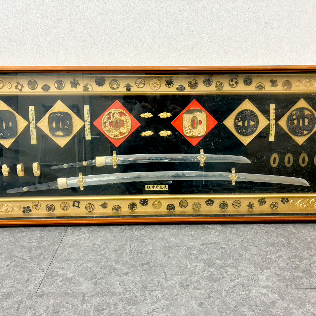 金盃や切手、刀剣などのお買取をさせていただきました！