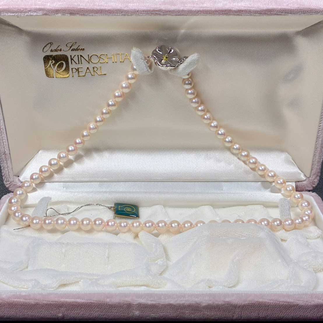 アクセサリーやメガネなどのお買取をさせていただきました!